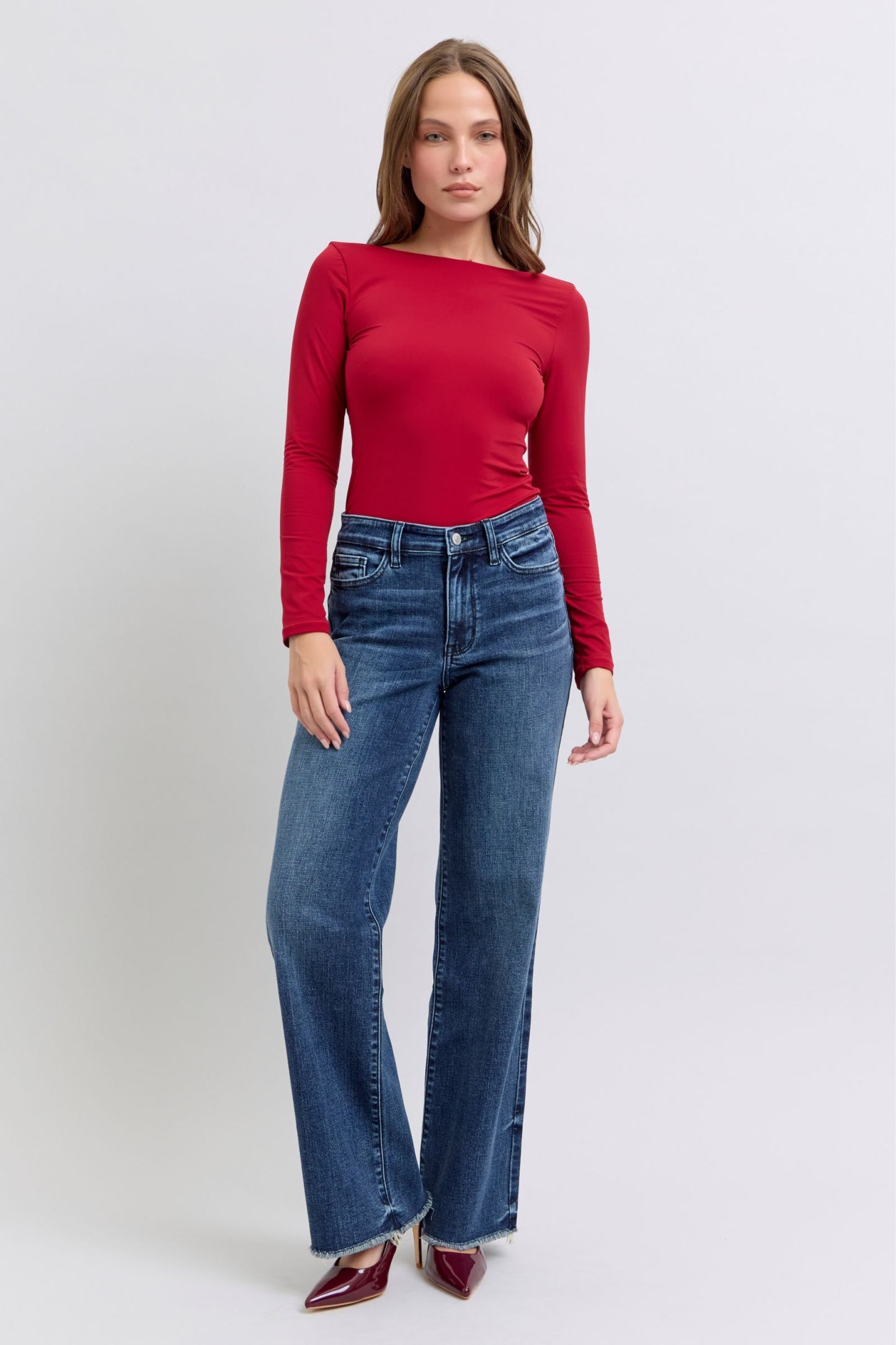 Cotten Blend Raw Hem Mid Rise Straight Denim Pant