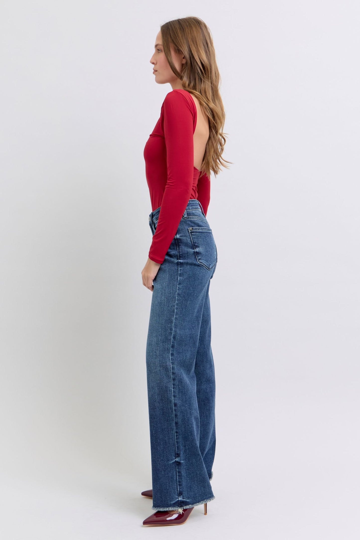 Cotten Blend Raw Hem Mid Rise Straight Denim Pant