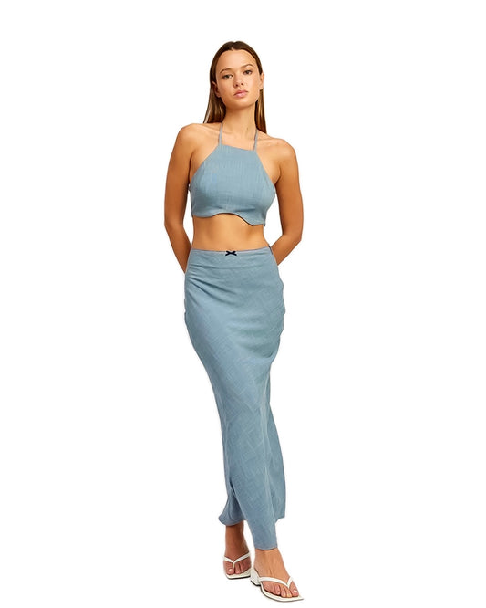 UNDERWIRE CROPPED HALTER TOP